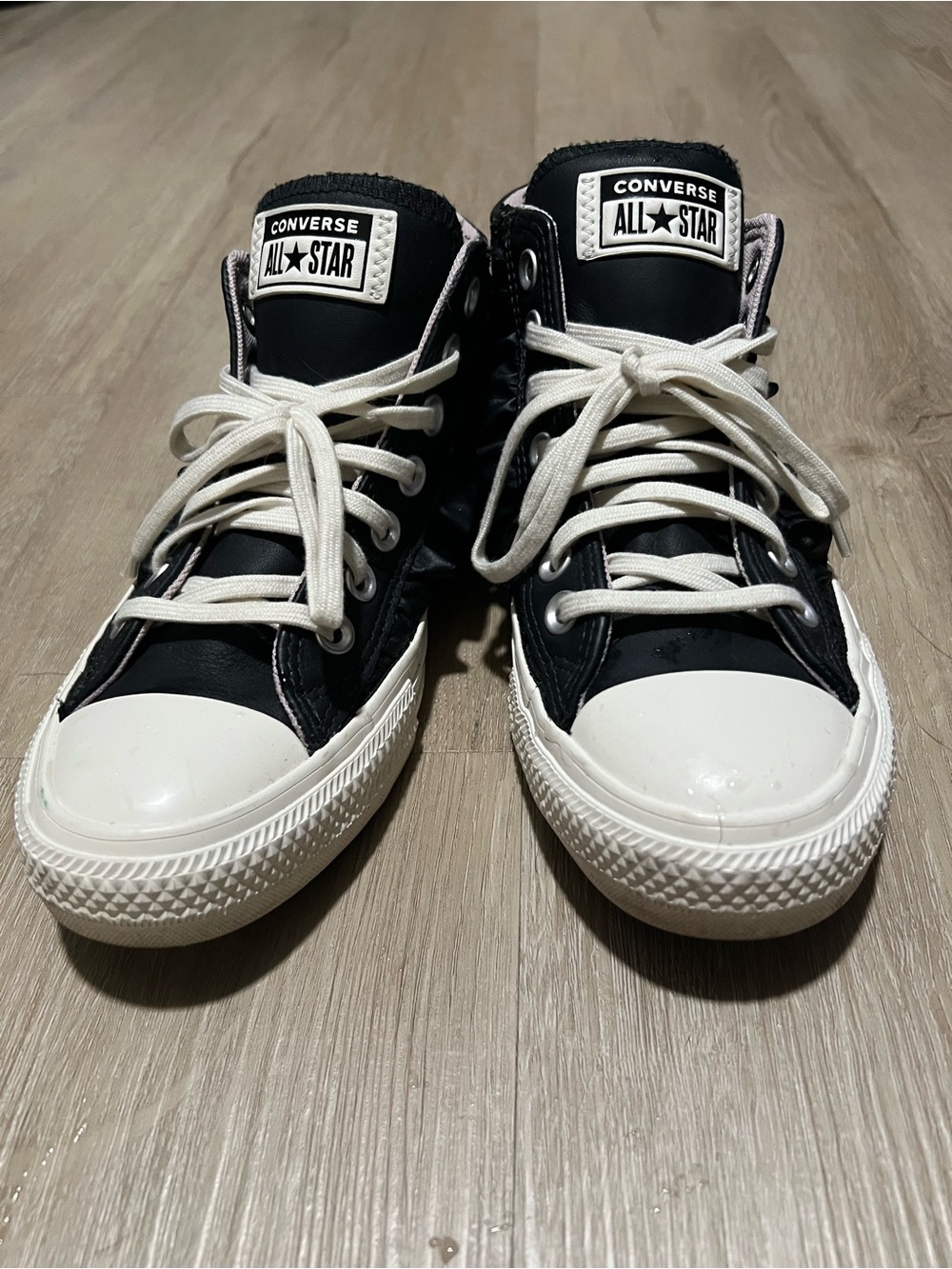 Women Converse Black and White High Top Sneakers in 6.5 Size
